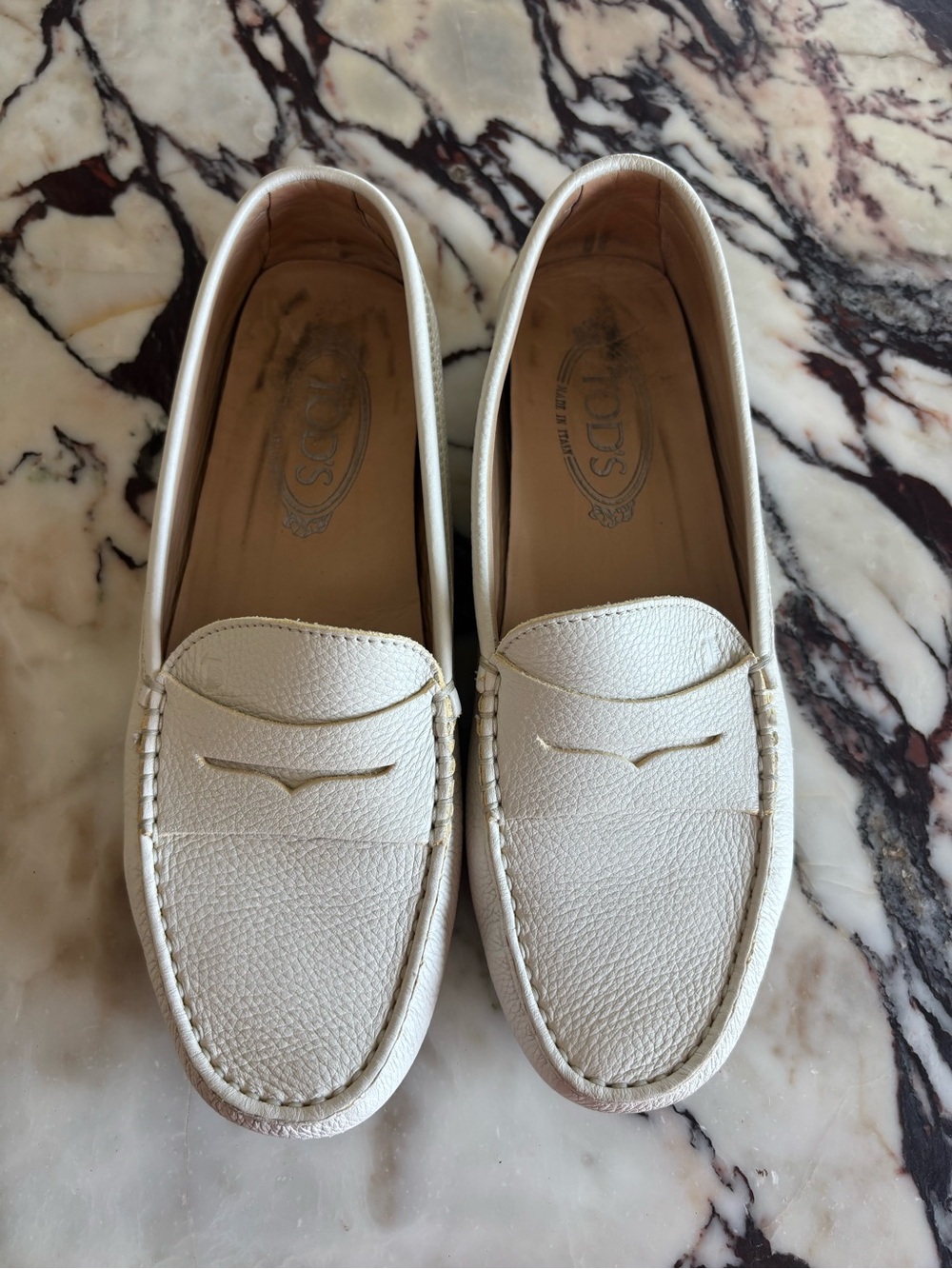 Tod’s gommino leather driving loafers